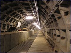 Refurbishment of 3.2 km of cable tunnels under Wimbledon, south-west London